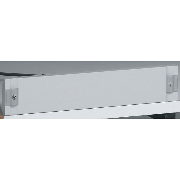 Legrand 020390 palvelinkaapin lisävaruste Etulevy