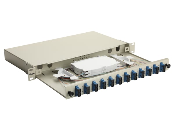 Equip 337301 kytkentäpaneeli 1U