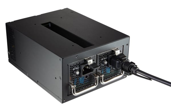 FSP Twins PRO 900W enhed til strømforsyning 20+4 pin ATX PS/2 Sort