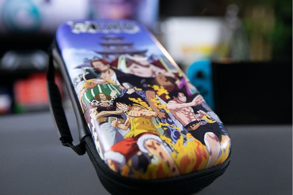 Konix One Piece - Marineford Hårt fodral Nintendo Nylon, Polyvinylklorid (PVC) Blå, Multifärg