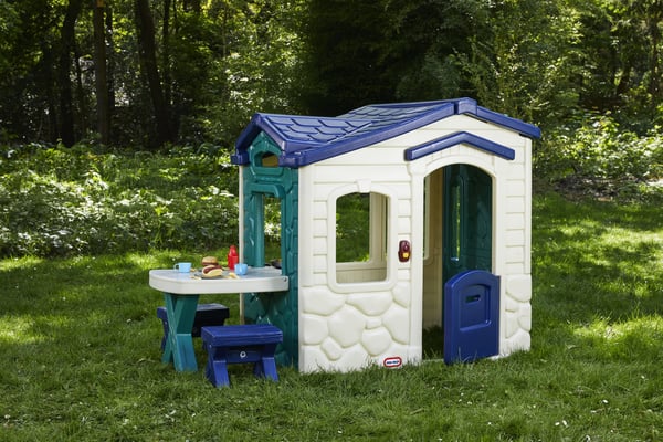 Little Tikes Picnic on the Patio Playhouse - Jungle
