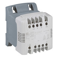 Legrand 044212 jännitemuuntaja