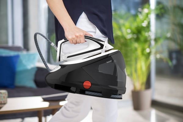 Tefal Pro Express Ultimate GV9550 1,9 l Durilium AirGlide Autoclean soleplate Svart, Vit
