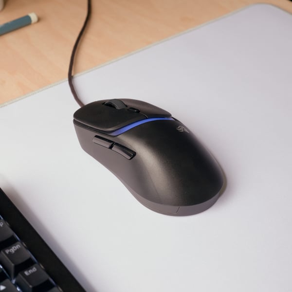 Glorious Gaming Model D3 Wired mus Spil Højre hånd Optisk 30000 dpi