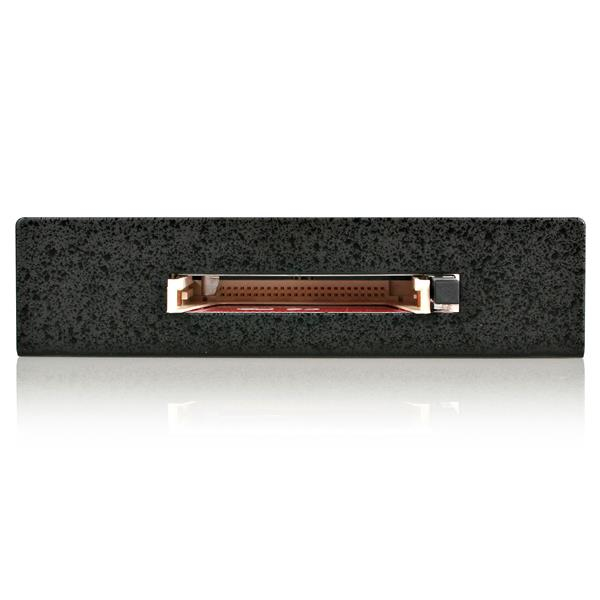 StarTech.com 3,5-tums enhetsfack IDE till CF SSD-kortläsare - CompactFlash - Solid State Drive