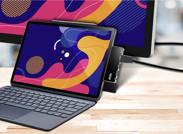 ATEN USB-C resedockningsstation med direkt strömöverföring