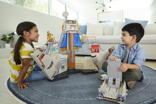 Disney Pixar Lightyear Ultimate Star Command Base Playset