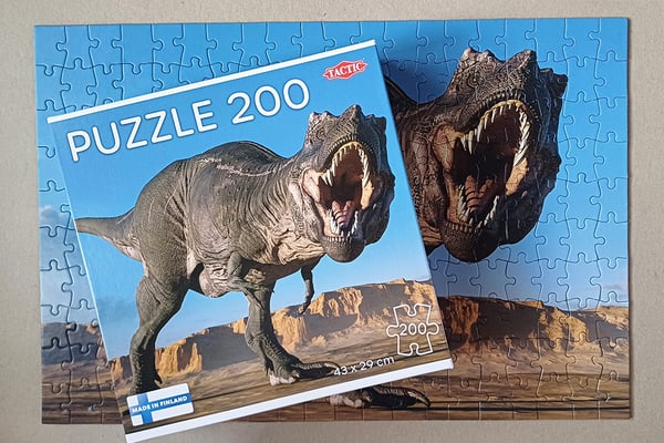 Tactic Puzzle Lovers Tyrannosaurus 200 pcs puzzle