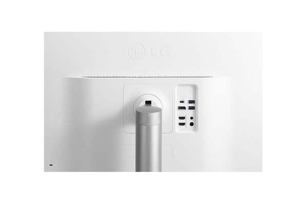 LG 32UL750P-W computerskærm 81,3 cm (32") 3840 x 2160 pixel 4K Ultra HD LED Sølv, Hvid