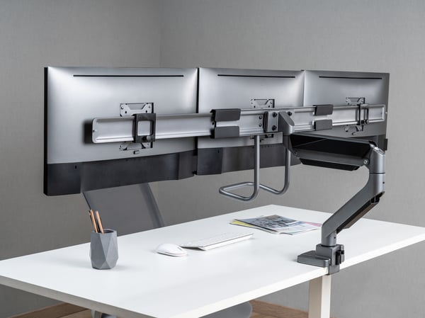 Equip 650162 skærmbeslag og -stativer 68,6 cm (27") Skrivebord Sort