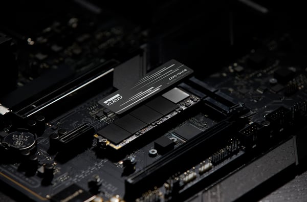 Klevv CRAS C910G 2 TB M.2 PCI Express 4.0 NVMe 3D TLC NAND