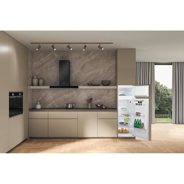 Whirlpool ART 3802 Inbyggd 218 l Vit