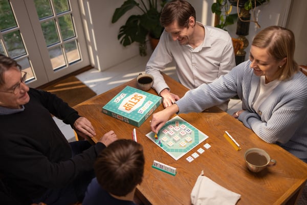Asmodee SETUP Brädspel Familj