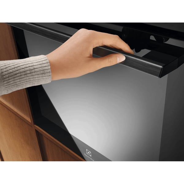 Electrolux EOX8P08WH 72 L 3490 W Sort