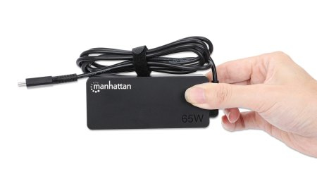 Manhattan 102490 virta-adapteri ja vaihtosuuntaaja Sisätila Musta