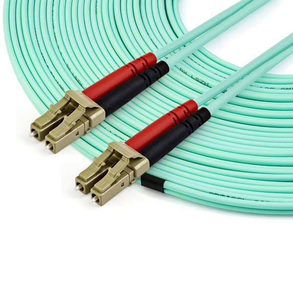 StarTech.com 15 m OM3 LC till LC-multiläge duplex fiberoptisk patchkabel