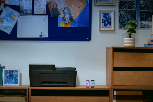 HP DeskJet 4320 Trådlöst All-in-One Färg Skrivare, Instant Ink
