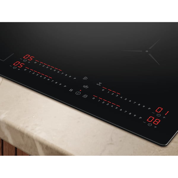 Electrolux KIS62453I Sort Indbygget 60 cm Zone induktionskogeplade 4 zone(s)