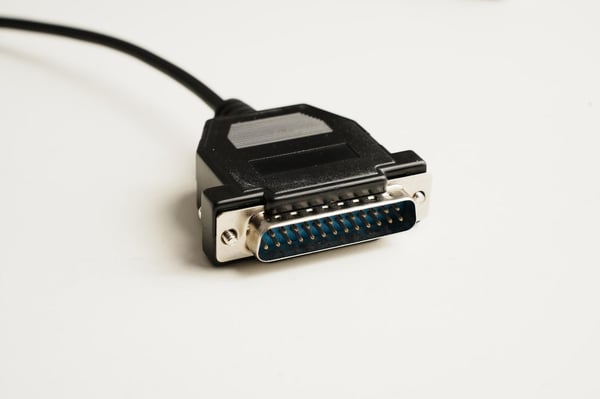 Microconnect IBM029B-1,8 serielkabel Sort 1,8 m DB-25 DB-9