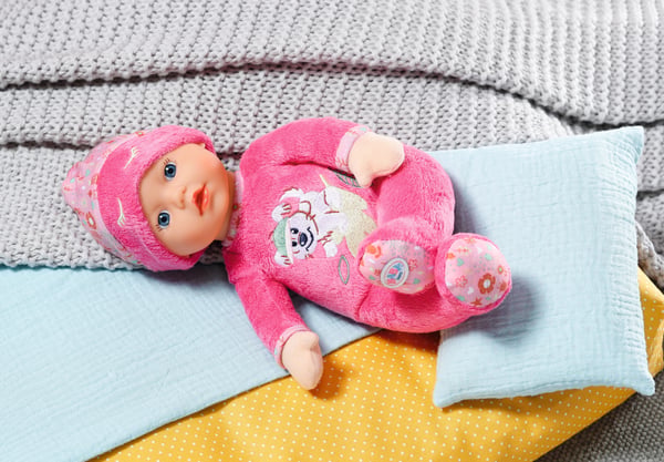 BABY born 833674 nukke