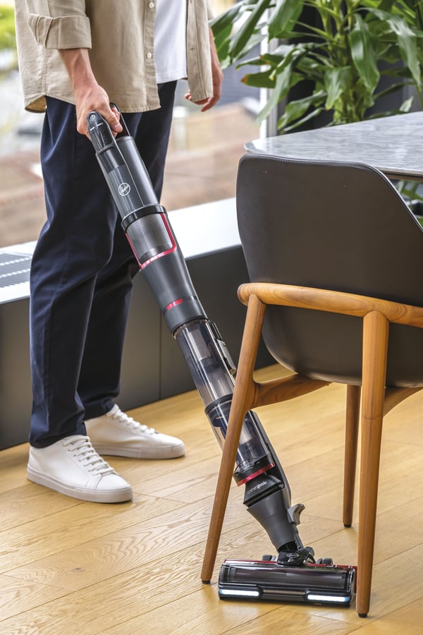 Hoover HFX10H 011 2-in-1-varsi-imuri Akku Kuiva EPA Pussiton 1,2 L 365 W Titaani