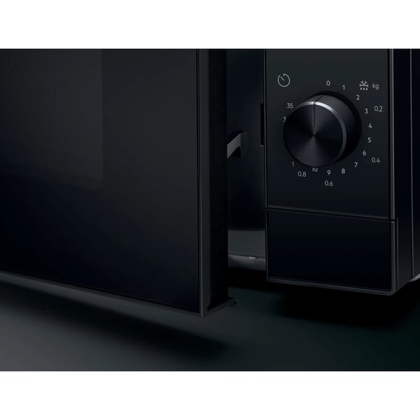 Electrolux EMZ421MMK Sort Kombination mikroovn Bordplade 21 L 800 W