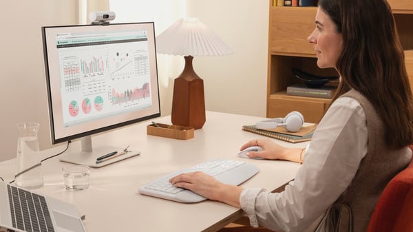 Logitech Signature Comfort Plus M850 L hiiri Universaali Oikeakätinen RF Wireless + Bluetooth Optinen 4000 DPI