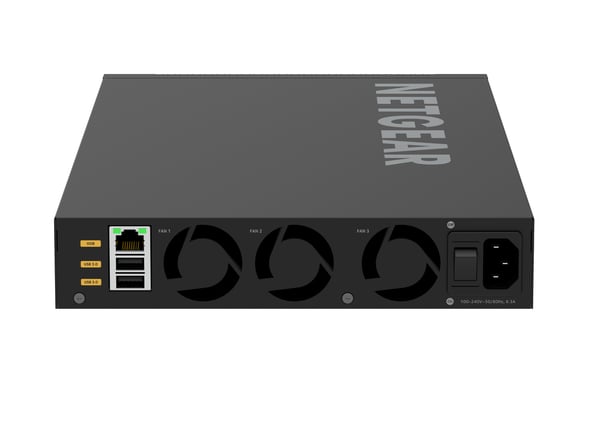 Netgear M4350-serien M4350-8X8F - Switch - L3