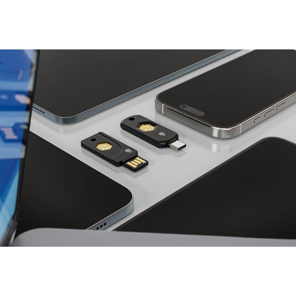 Kensington VeriMark NFC+ USB-C Säkerhetsnyckel