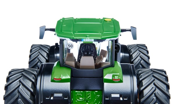 FARMER John Deere 8R 410 paripyörillä