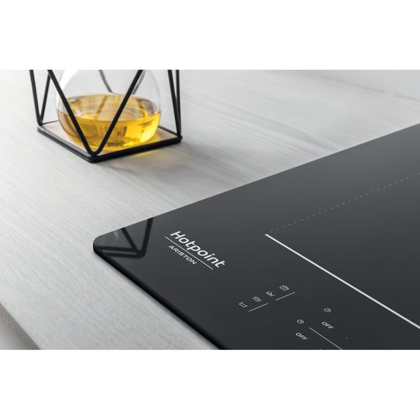 Hotpoint HB 3160C NE Musta Kiinteä 59 cm Keittoalueinduktioliesi 4 alue(tta)