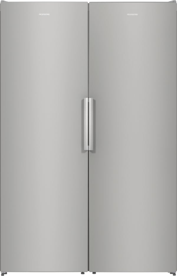 Gorenje Fritstående køleskab med stor kapacitet til daglig opbevaring. Dynamic Air og ventilatorassisteret køling sikrer jævne temperaturer, mens to CrispZone skuffer holder frugt og grøntsager friske og velorganiserede.