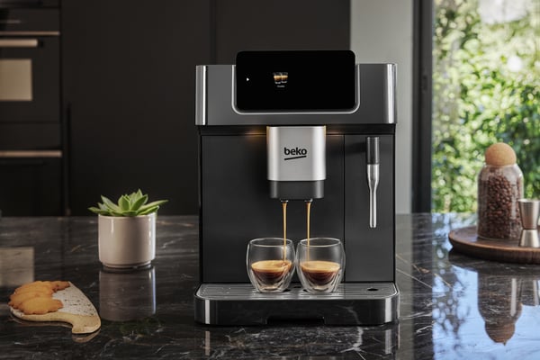 Beko CEG7304B kahvinkeitin Täysautomaattinen Espressokone 2 L