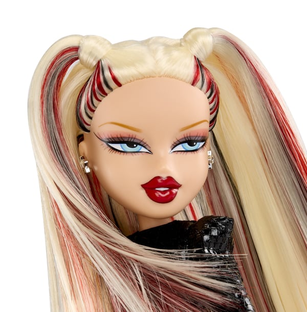 Bratz Pop Starz Doll- Cloe