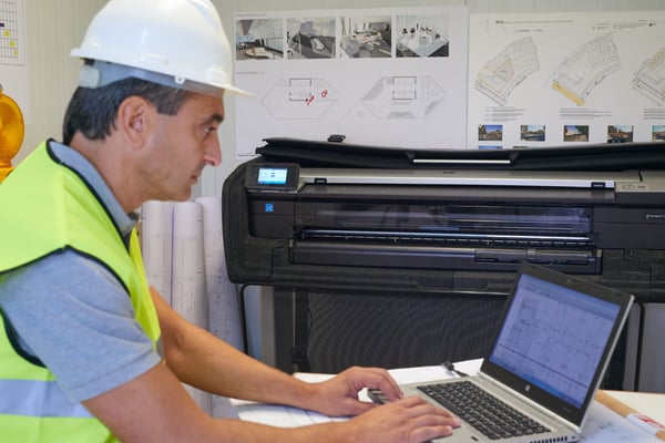 HP Designjet T830 24"-multifunktionsprinter