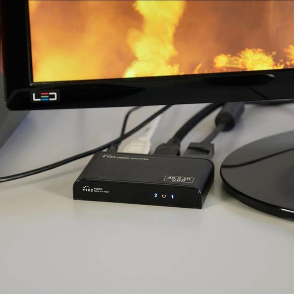 Techly IDATA HDMI2-4K2 bilddelare HDMI 2x HDMI