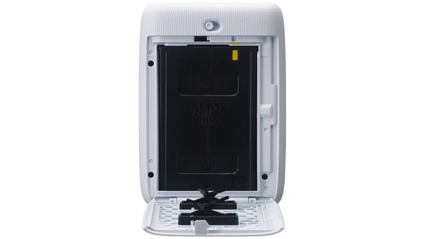 Fujifilm Instax mini Link valokuvatulostin 318 x 318 DPI 2.4" x 1.8" (6.2x4.6 cm)