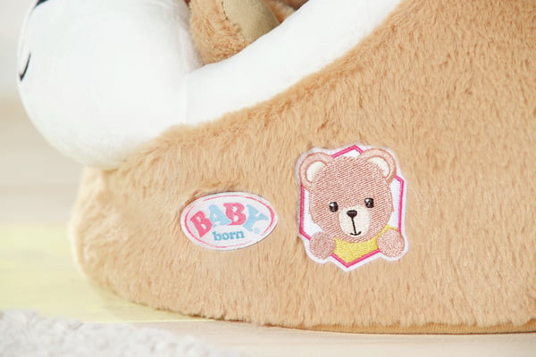 BABY born Bear Sleeping Cave Dukke sovepose