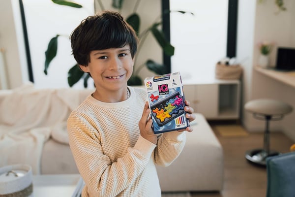 SmartGames IQ Waves Tankepussel