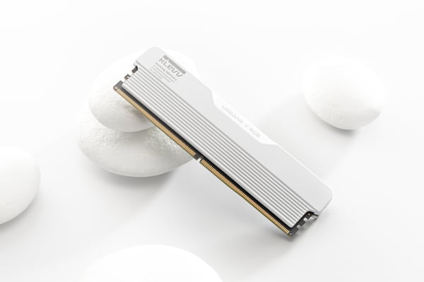 Klevv Urbane V RGB RAM-minnen 32 GB 2 x 16 GB DDR5 6000 MT/s 288-pin DIMM