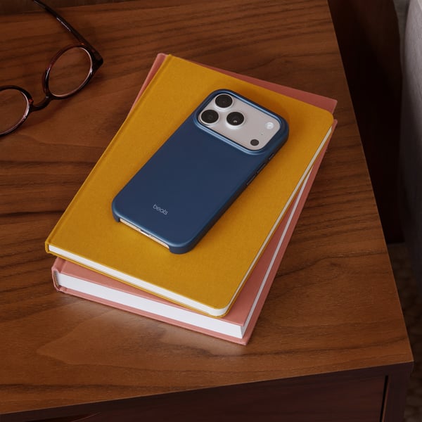 Apple MGKG4LL/A mobiltelefon etui 16 cm (6.3") Cover Blå