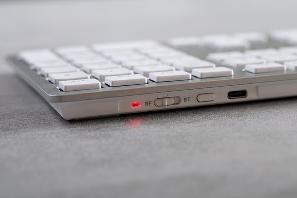 Cherry KW 9100 SLIM - Tangentbord - trådlöst - 2,4 GHz, Bluetooth 4.0