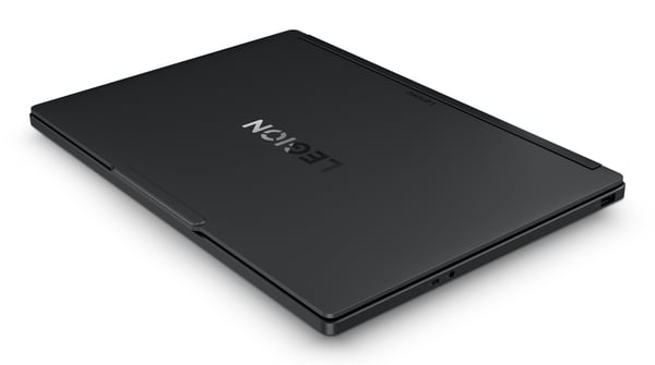 Lenovo Legion 5 15AHP11 AMD Ryzen™ 7 250 Kannettava tietokone 38,9 cm (15.3") WQXGA 32 GB DDR5-SDRAM 512 GB SSD NVIDIA GeForce RTX 5070 Wi-Fi 7 (802.11be) Windows 11 Home Musta Espanja