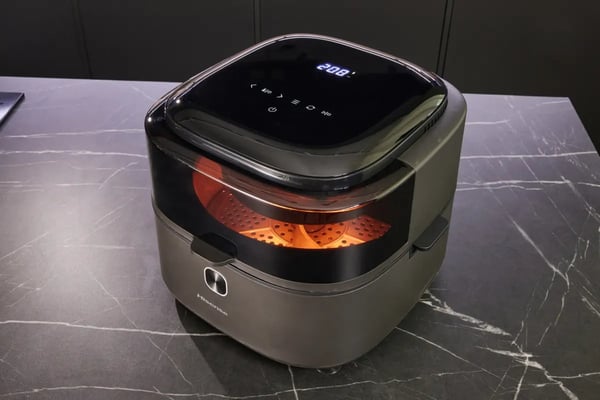 Hisense HAF1350DR Yksi 6,7 L Erillinen 1350 W Kuumakiertoilmakypsennin Musta