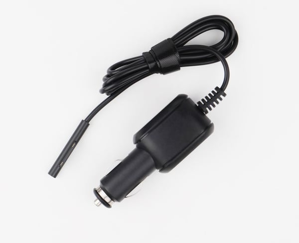 CoreParts MSPT2006C virta-adapteri ja vaihtosuuntaaja Auto 30 W Musta