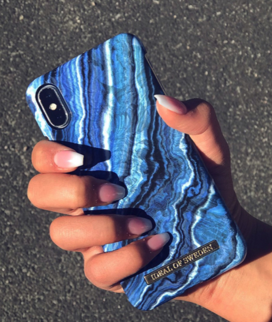 iDeal of Sweden Indigo Swirl mobiltelefon etui 15,5 cm (6.1") Cover Blå, Flerfarvet