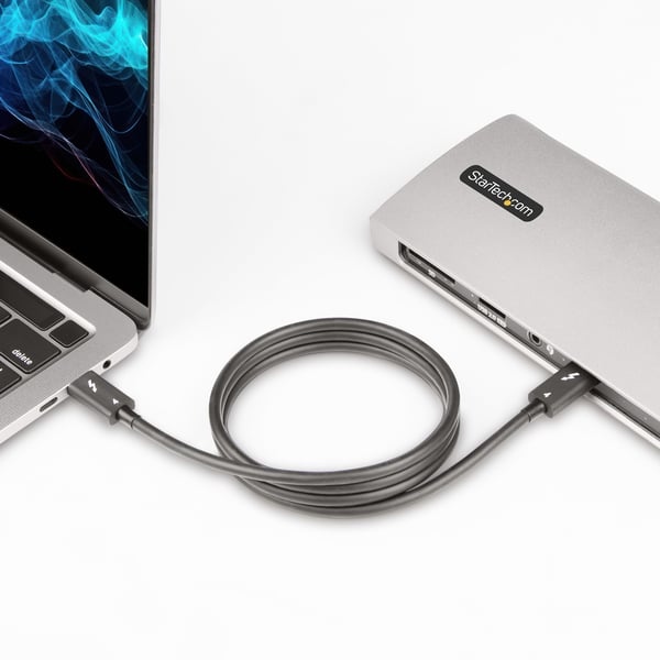 StarTech.com TBLT4MM1M Thunderbolt kabel 1 m 40 Gbit/sek. Sort