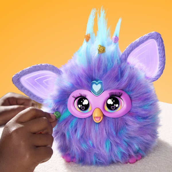 Furby F6743FA0 täytetty lelu