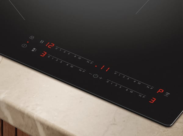 Electrolux EIV63443CT Svart Inbyggd 60 cm Induktionshäll med zon 4 zone(s)