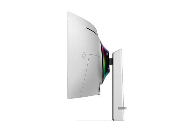 Samsung G93SD tietokoneen litteä näyttö 124,5 cm (49") 5120 x 1440 pikseliä Dual QHD OLED Hopea